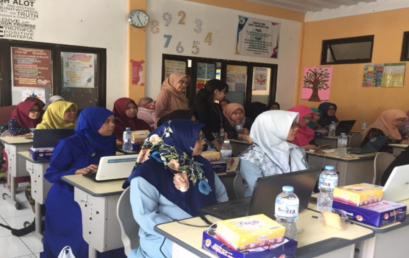 Pelatihan Pengelolaan Keuangan Sekolah Assa’idiyyah Kecamatan Kutawaringin, Kabupaten Bandung Pelatihan Pengelolaan Keuangan Sekolah Assa’idiyyah Kecamatan Kutawaringin, Kabupaten Bandung